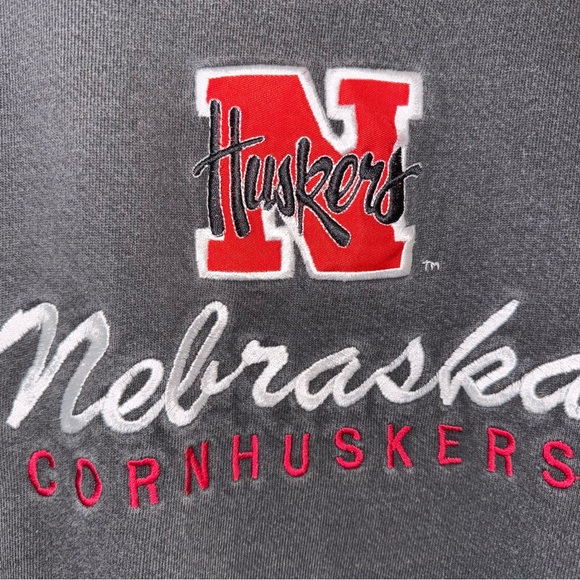 Nebraska Cornhuskers black vintage 90s crewneck sweatshirt - Picture 2 of 4